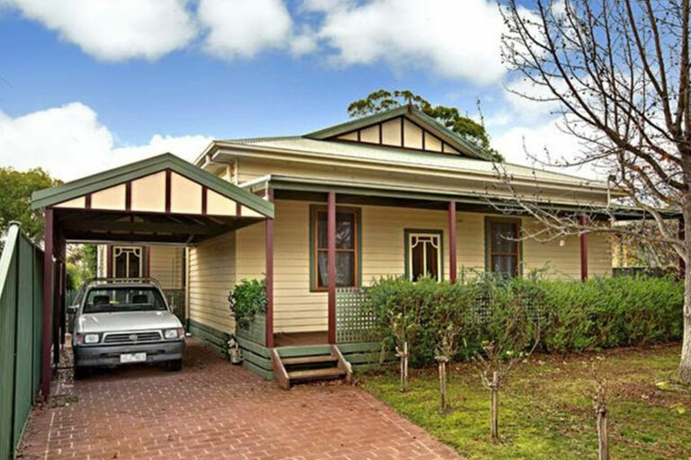Pre purchase building inspections old homes 768x512