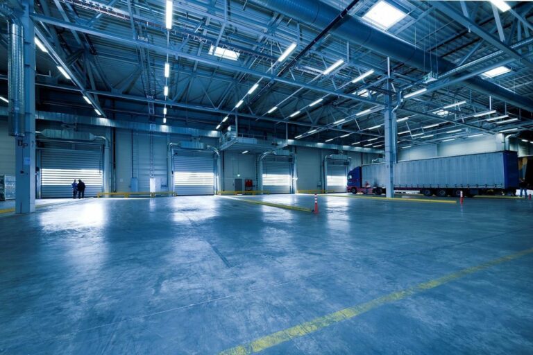 building ceiling door systems 22 768x512