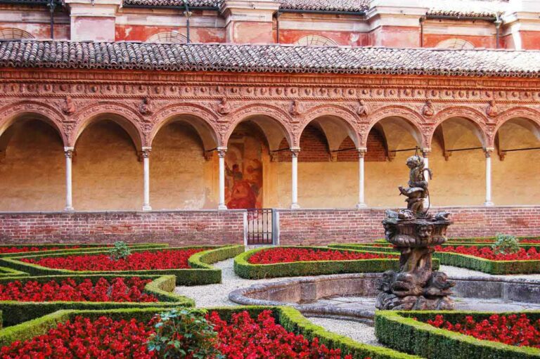 0 Certosa Di Pavia 1250x831 optimize 1920w 768x511