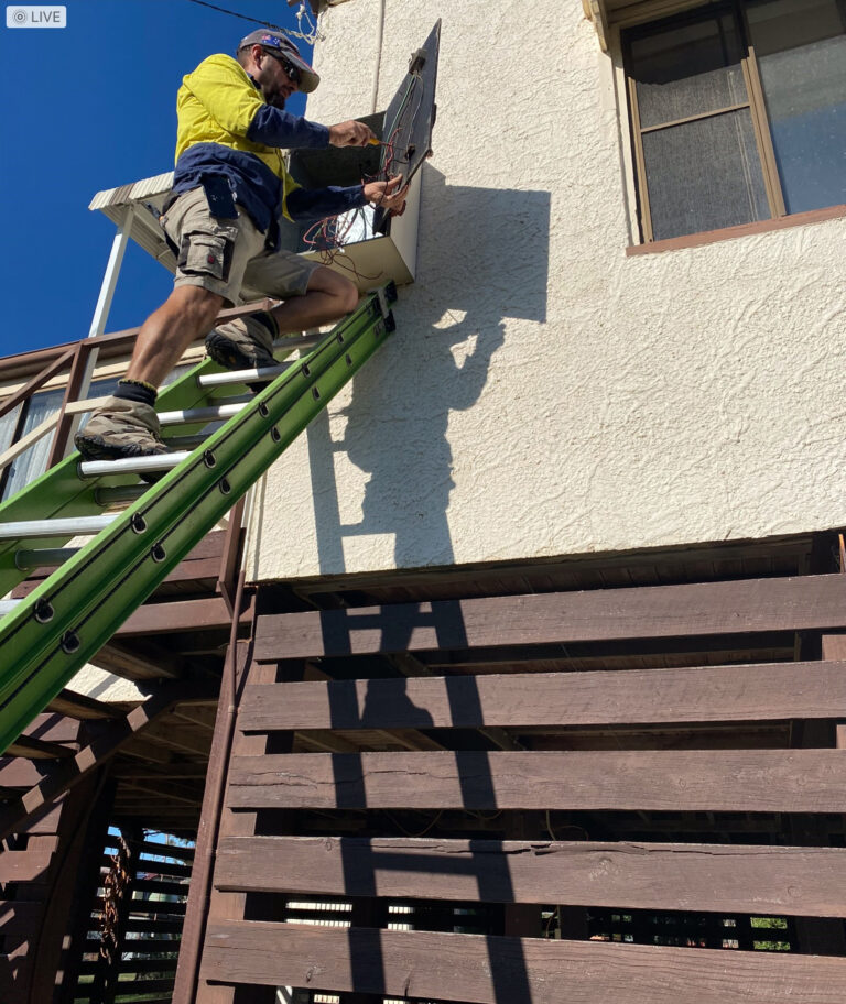 4. domestic electrician Cairns 768x912