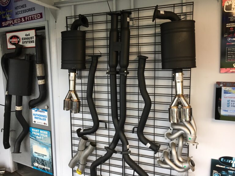 All the parts of a performance exhaust 768x576