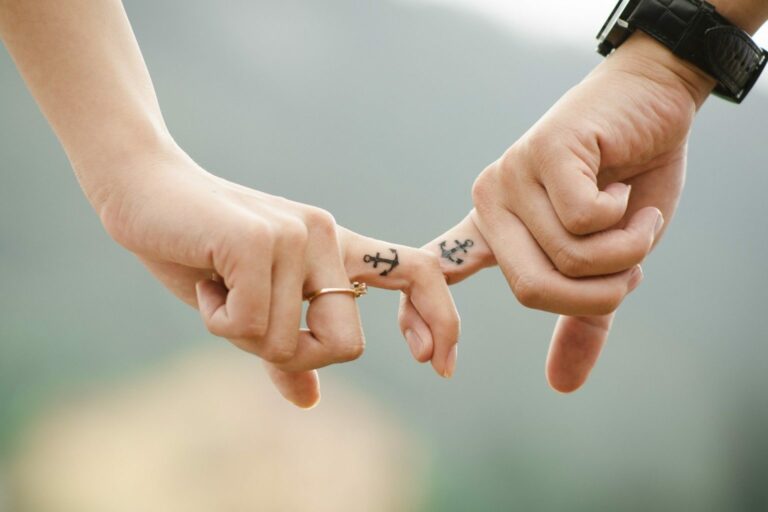 RELATIONSHIPS 768x512