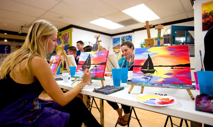 9 Home Holiday art workshop
