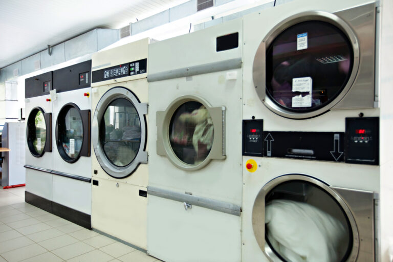 Commercial laundry system improves management processes 768x512