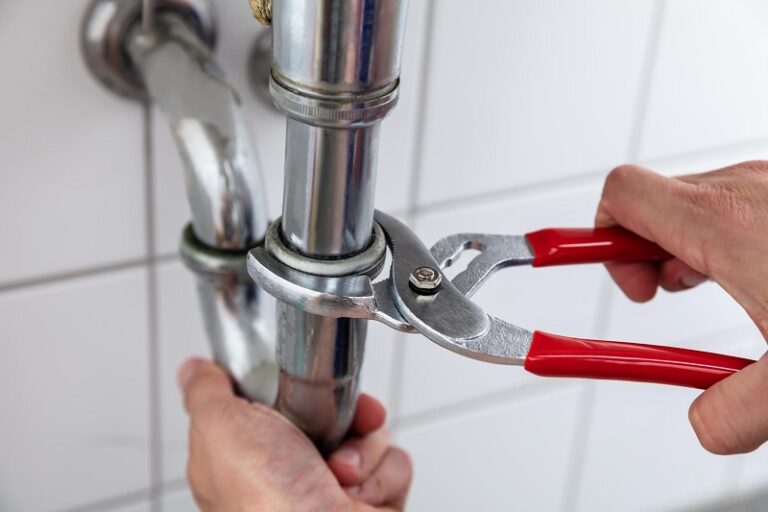 Plumber Mooroolbark 768x512