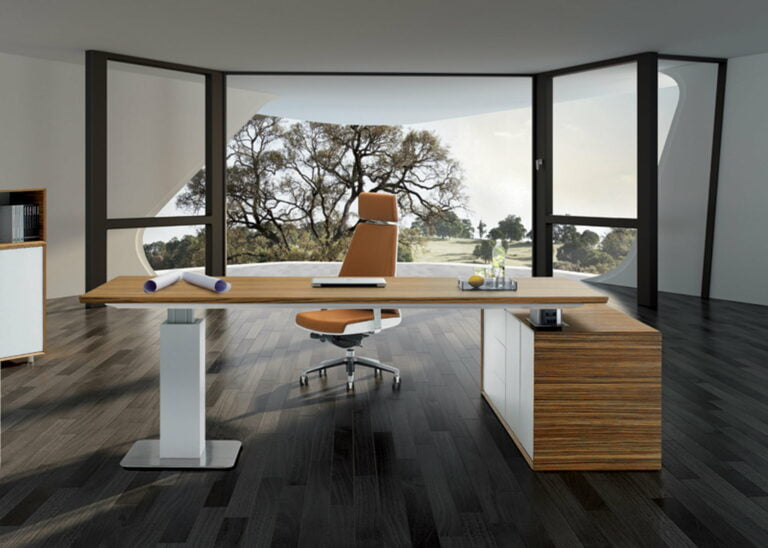ARDEN EXECUTIVE CHAIR 768x548