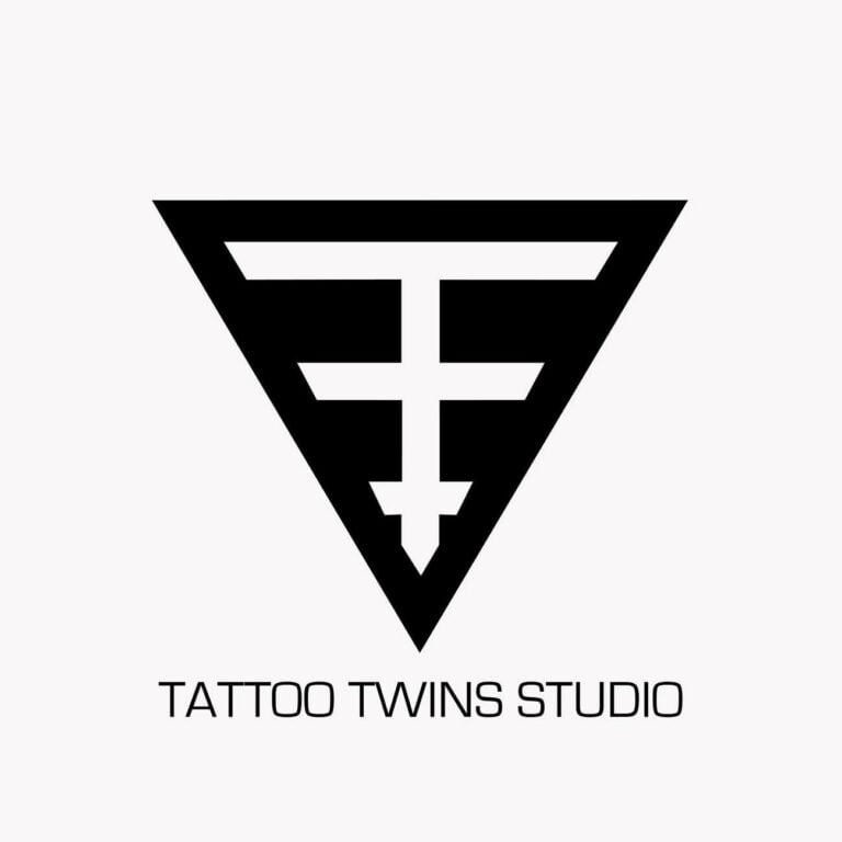 Logo 1 8 768x768