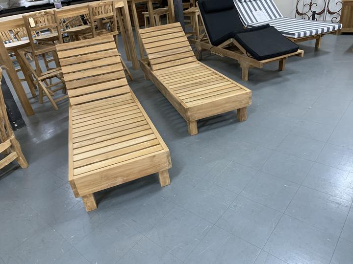 TEAK SUN LOUNGE