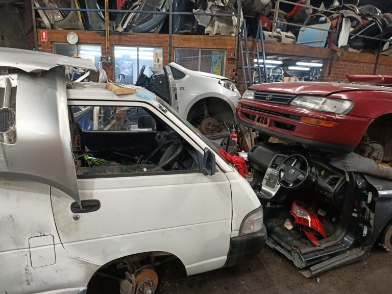 Cash For Unwanted Cars Melbourne2 768x576