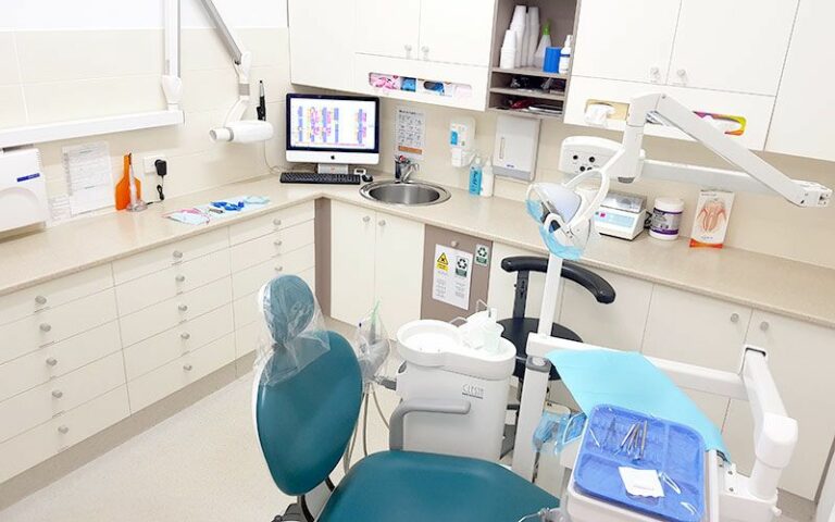 Dentist Sunshine Coast 1 768x480