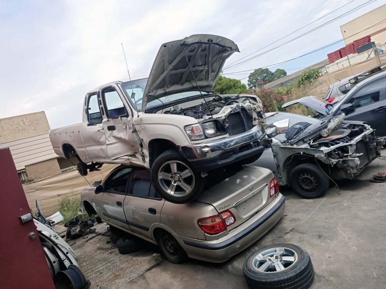 How do Junk Car Removal Services Help 768x576