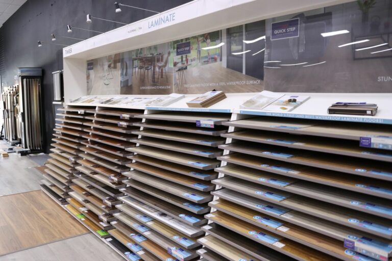 Laminate flooring Store in Osborne Park 768x512