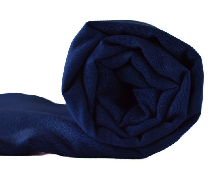 Navy blue mal mal 768x605