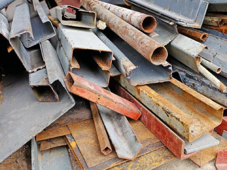 Selling Scrap Metal to Recyclers to Get Real Money 768x576