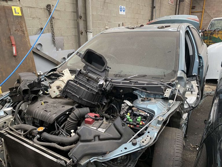 accidented vehicel collected in dandenong 768x576