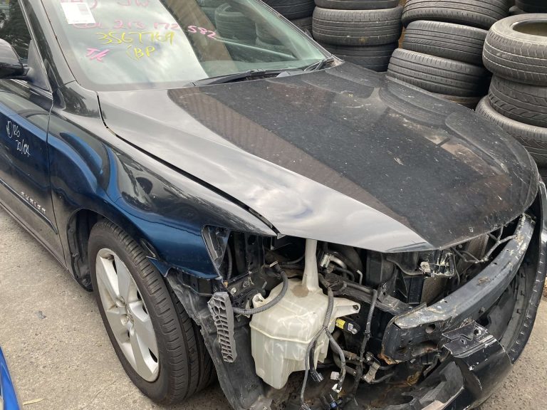 collected damaged car in Albert Park 3206 768x576