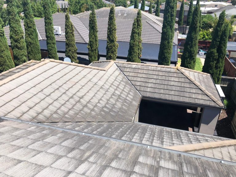A roof about to paint in Melbourne 768x576