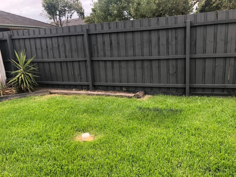 Fence painting job in Melbourne completed 768x576