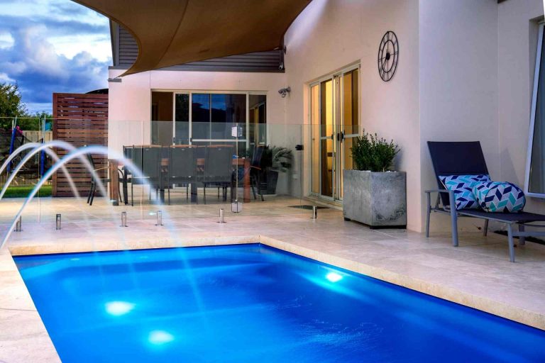 Pool Renovations Melbourne 768x512