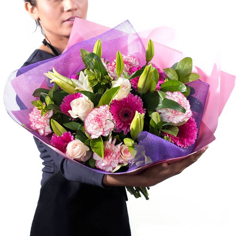 Fresh Flower Bouquet with Lily Roses 800x800 1 768x768