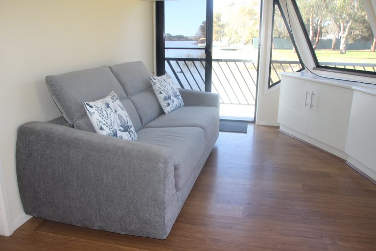 Front helm sofa bed 768x512
