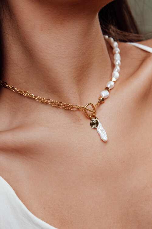 Short Necklace