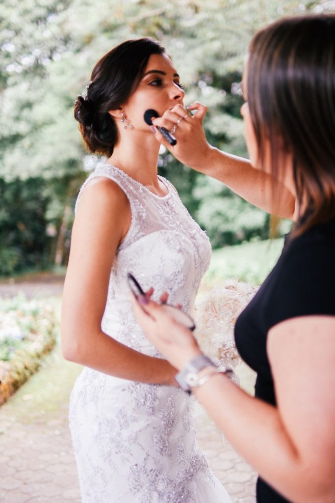 makeup artist does touch ups for bride in sydney nsw