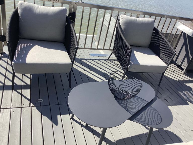 outdoor entertaining area 768x576