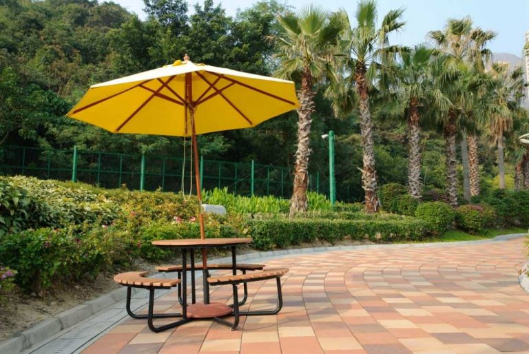 umbrella indoor 1024x685 1 768x514