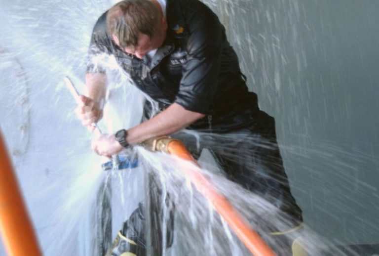 Emergency Plumbing and Burst Pipes 2 768x518