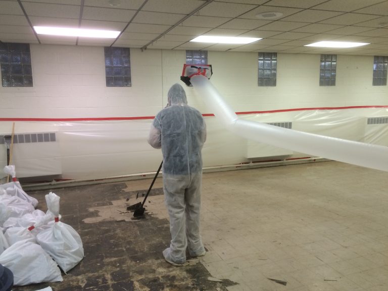 asbestos removal 768x576