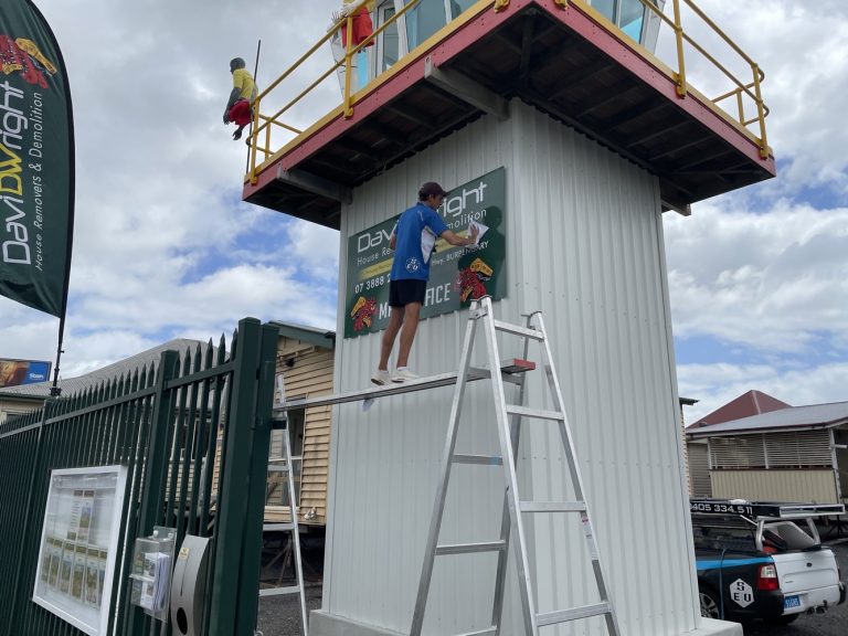 sign installation brisbane 768x576