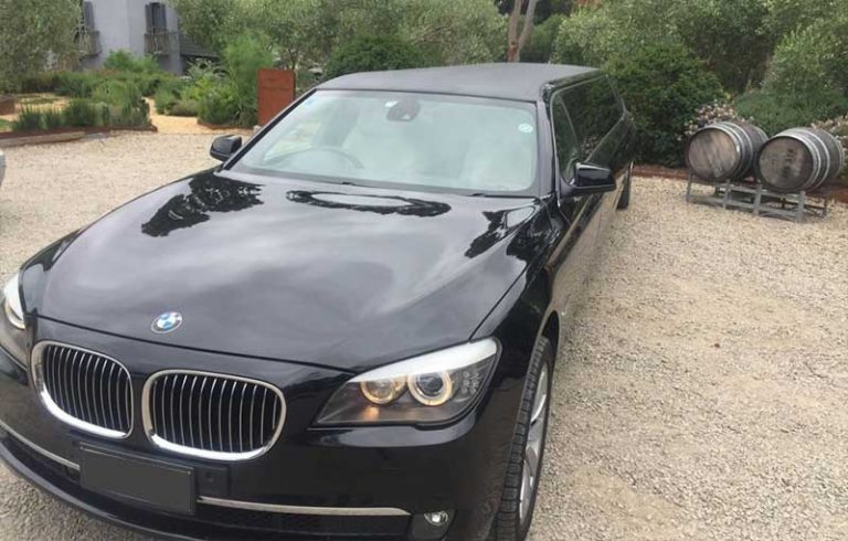 Limousines Melbourne 768x490