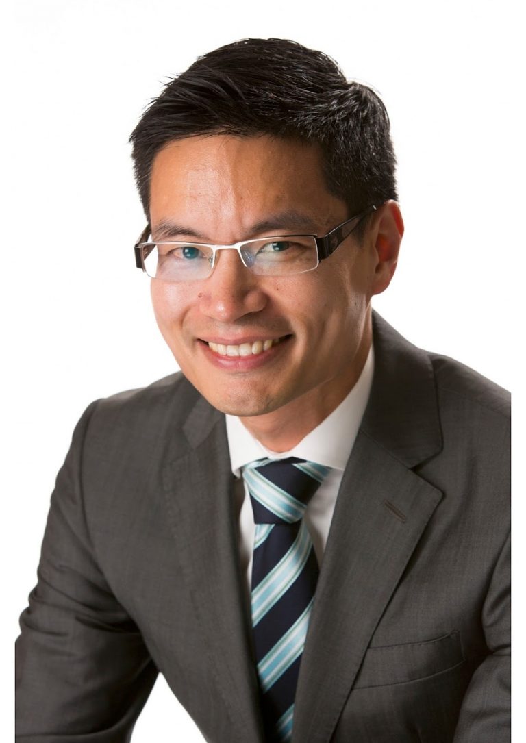 vascular surgeon Dr Adrian Ling 768x1085