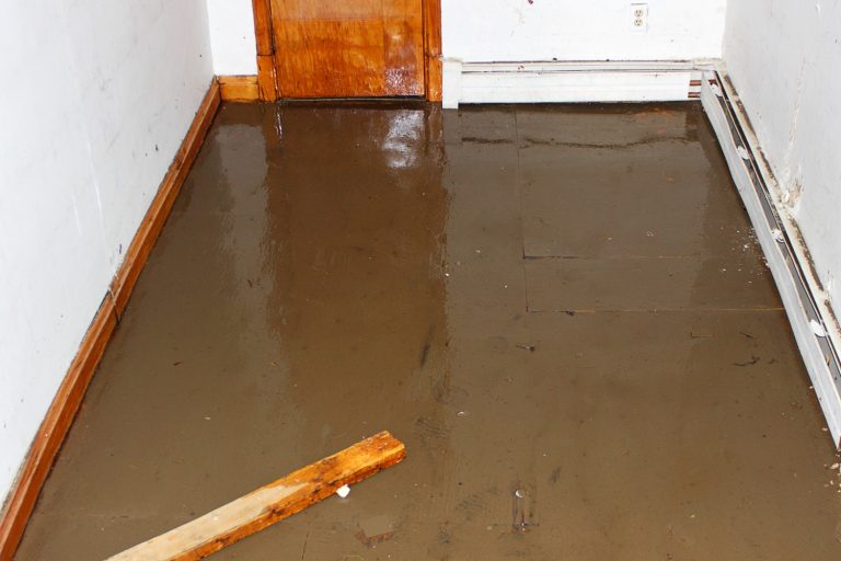 Flood Damage Restoration Melbourne 4 768x512