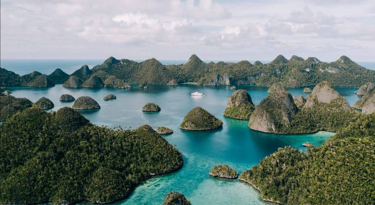 Indonesia West Papua Cruises True North 768x420