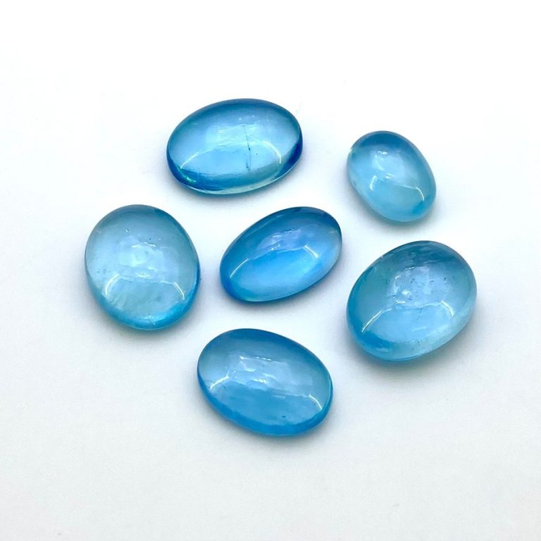 aquamarine smooth oval shape cabochon parcel 159575 768x768