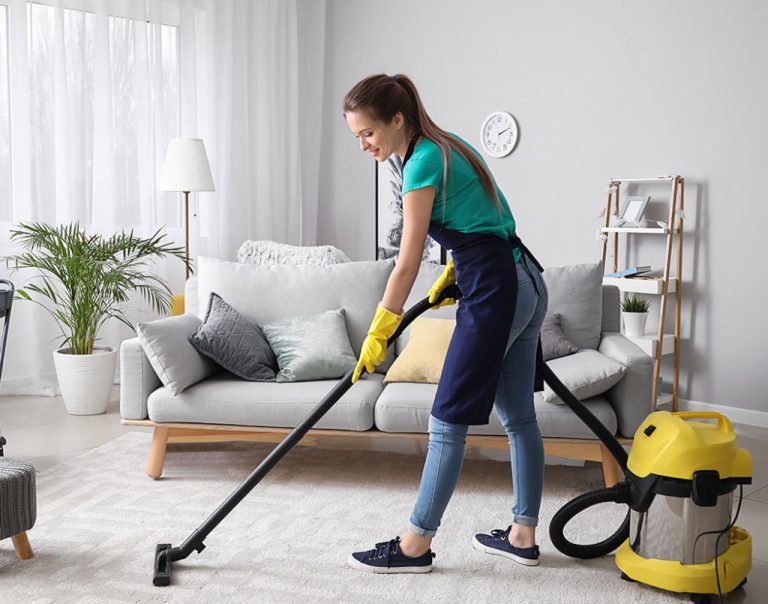carpet cleaning hero imageres2 1024x805 1 768x604