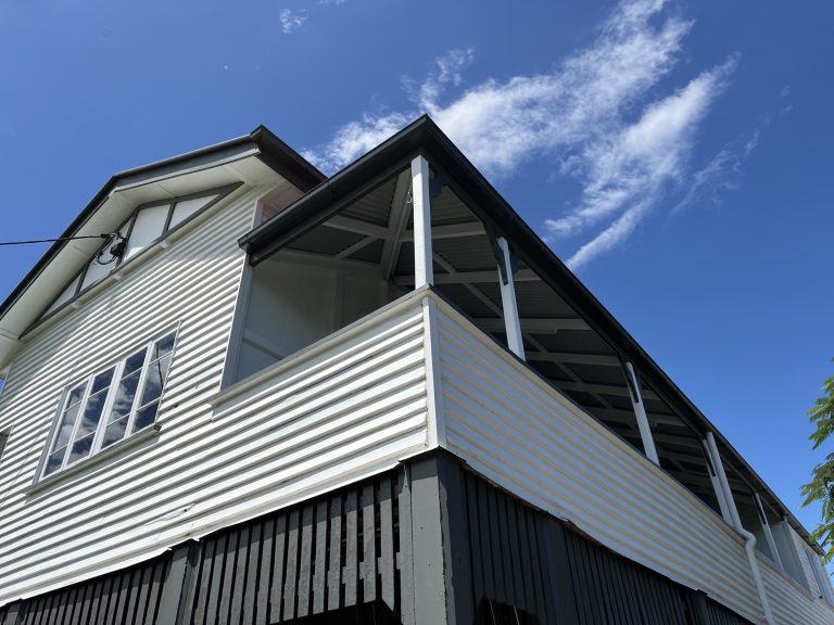 gutter cleaning 768x576