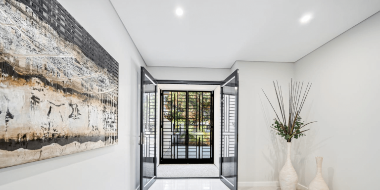 professional painters near me Geelong About 768x384