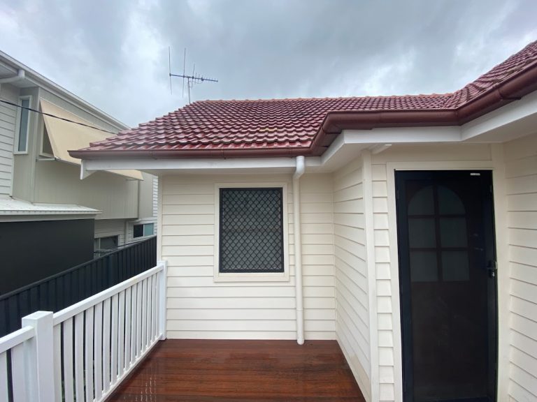 roof plumber 768x576