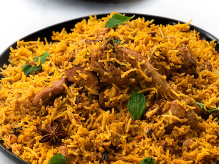 1 chicken biryani pressure cooker south india square 720x540 1 1