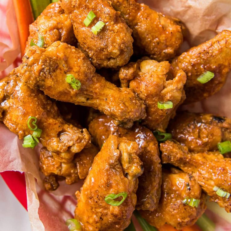 4 Crispy Baked Chicken Wings social 4 1 768x768
