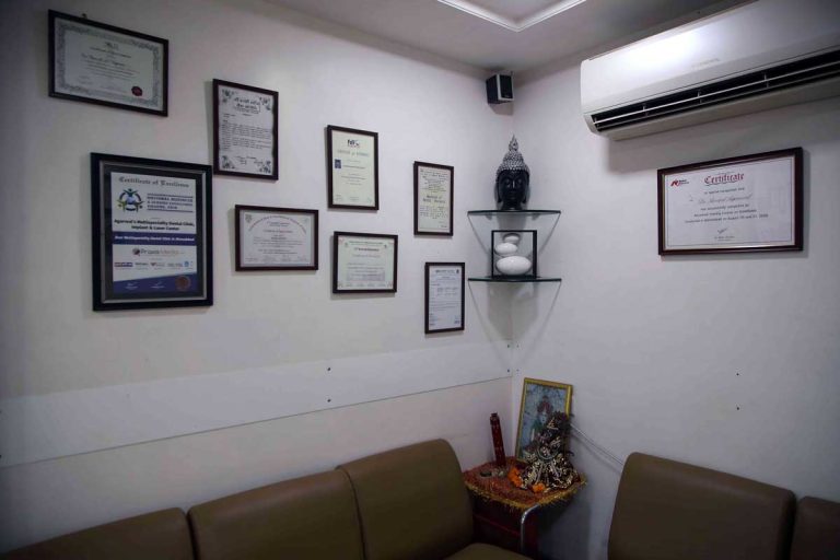 dental clinic certificates 768x512