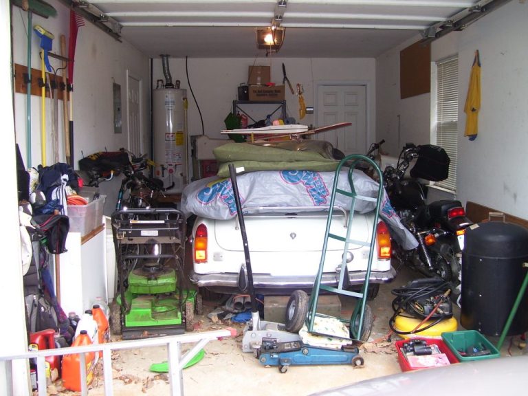 garage 1024x768 1 768x576