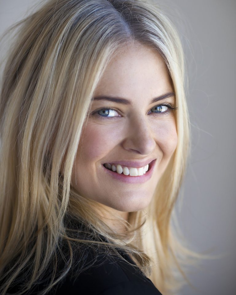 personal branding fresh headshot 768x960