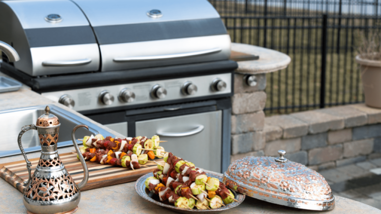 Outdoor BBQ Kitchens 768x432