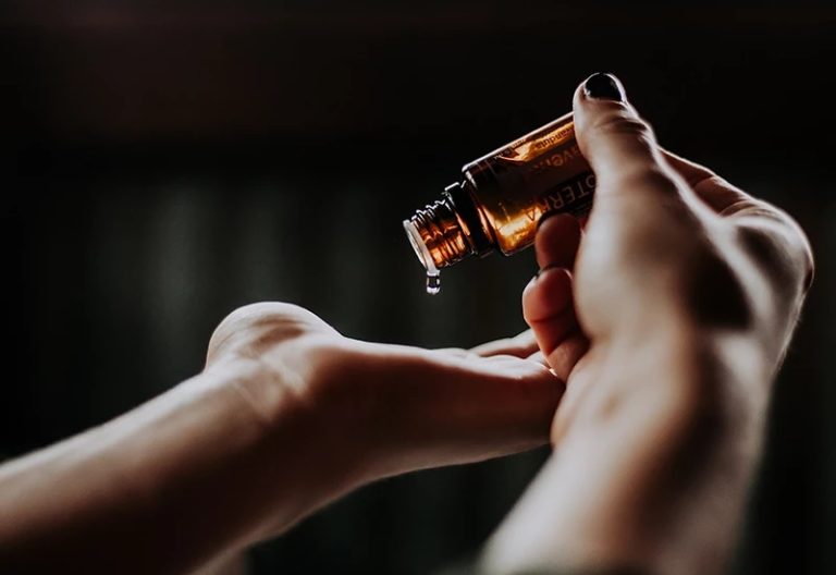 medicinal cannabis for chronic pain 768x528