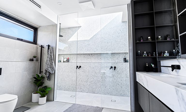 Frameless Shower Screens Melbourne