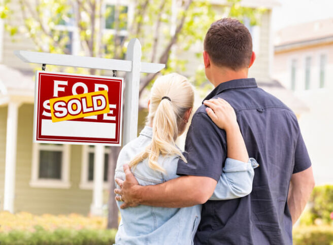selling home e1651641028300 1